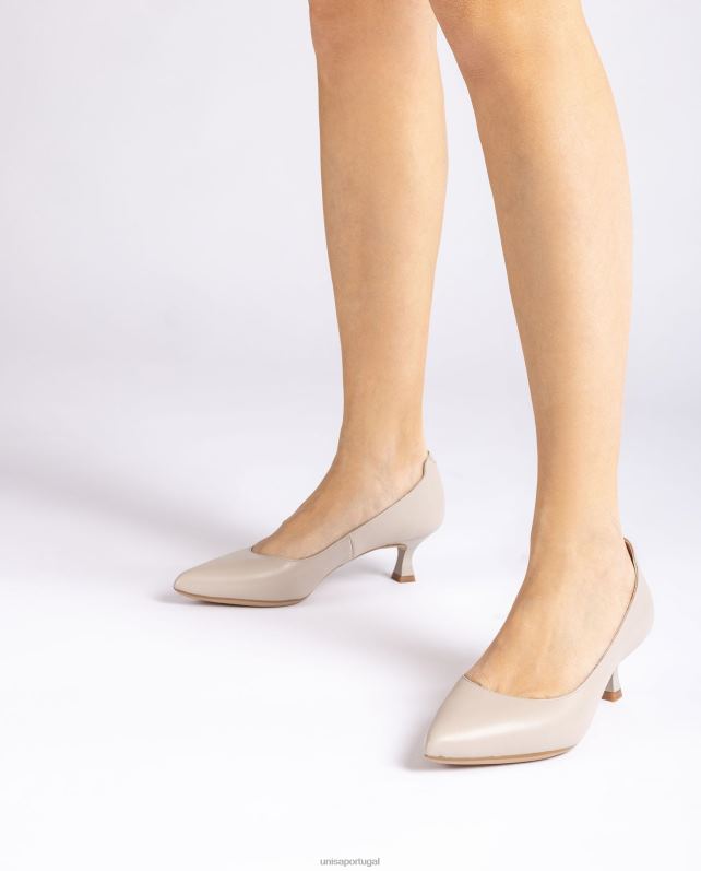 Unisa bomba de bico fino de couro mulheres 6V2Z6560 gracioso